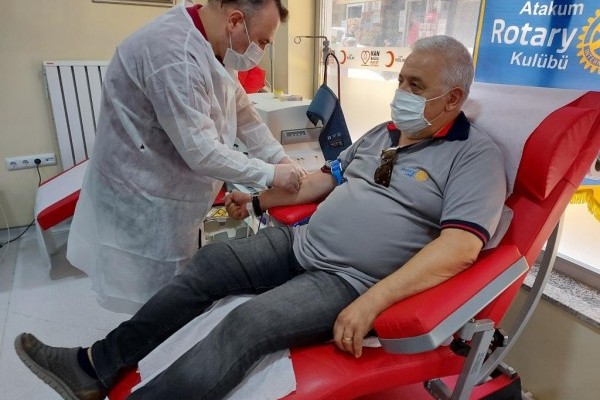 ATAKUM ROTARY KULÜBÜ TARAFINDAN KAN ve KÖK HÜCRE BAĞIŞI ETKİNLİĞİ DÜZENLENDİ