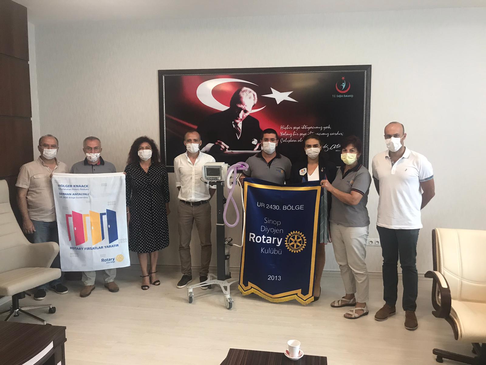 Sinop Diyojen Rotary Kulübü solunum cihazı (ventilatör) bağışı