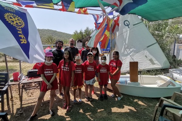SİLİFKE ROTARY KULÜBÜ ÇOCUK YELKEN EĞİTİMİ