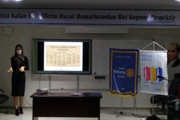 SİLİFKE ROTARY KULÜBÜ TEKNOLOJİ ve ÇOCUK SEMİNERİ
