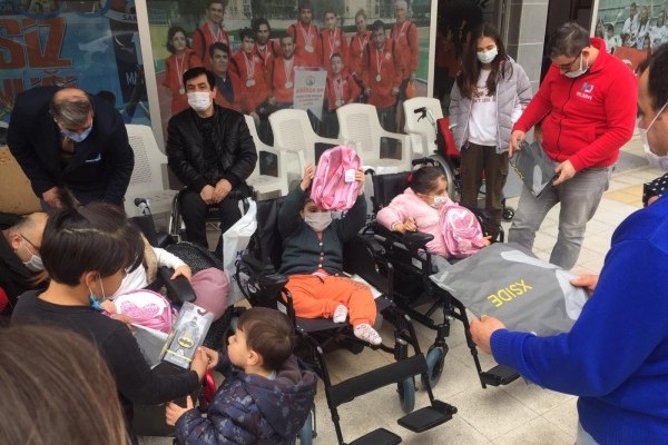 5 ADET AKÜLÜ ARAÇ BAĞIŞI - 19 MAYIS ROTARY