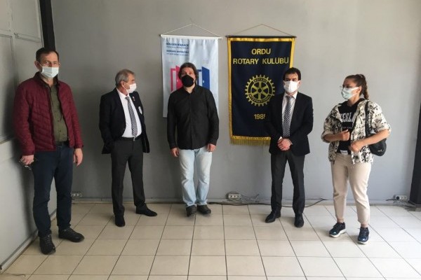 Ordu Rotary Kulübünün geleneksel Aile ve Toplum Hizmet Ödülünün İkincisi “Ordu Dağcılık ve İhtisas Kulübü “ Derneği Başkanı Sn Yılmaz Seferoğlu’na verildi. 