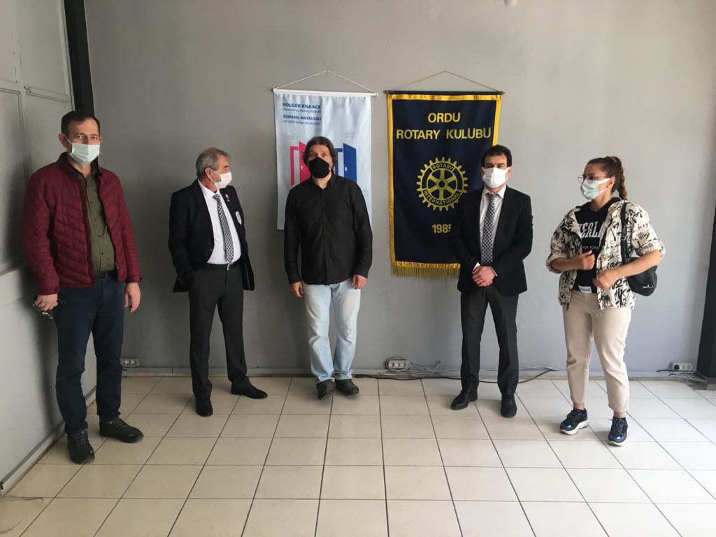 Ordu Rotary Kulübünün geleneksel Aile ve Toplum Hizmet Ödülünün İkincisi “Ordu Dağcılık ve İhtisas Kulübü “ Derneği Başkanı Sn Yılmaz Seferoğlu’na verildi. 