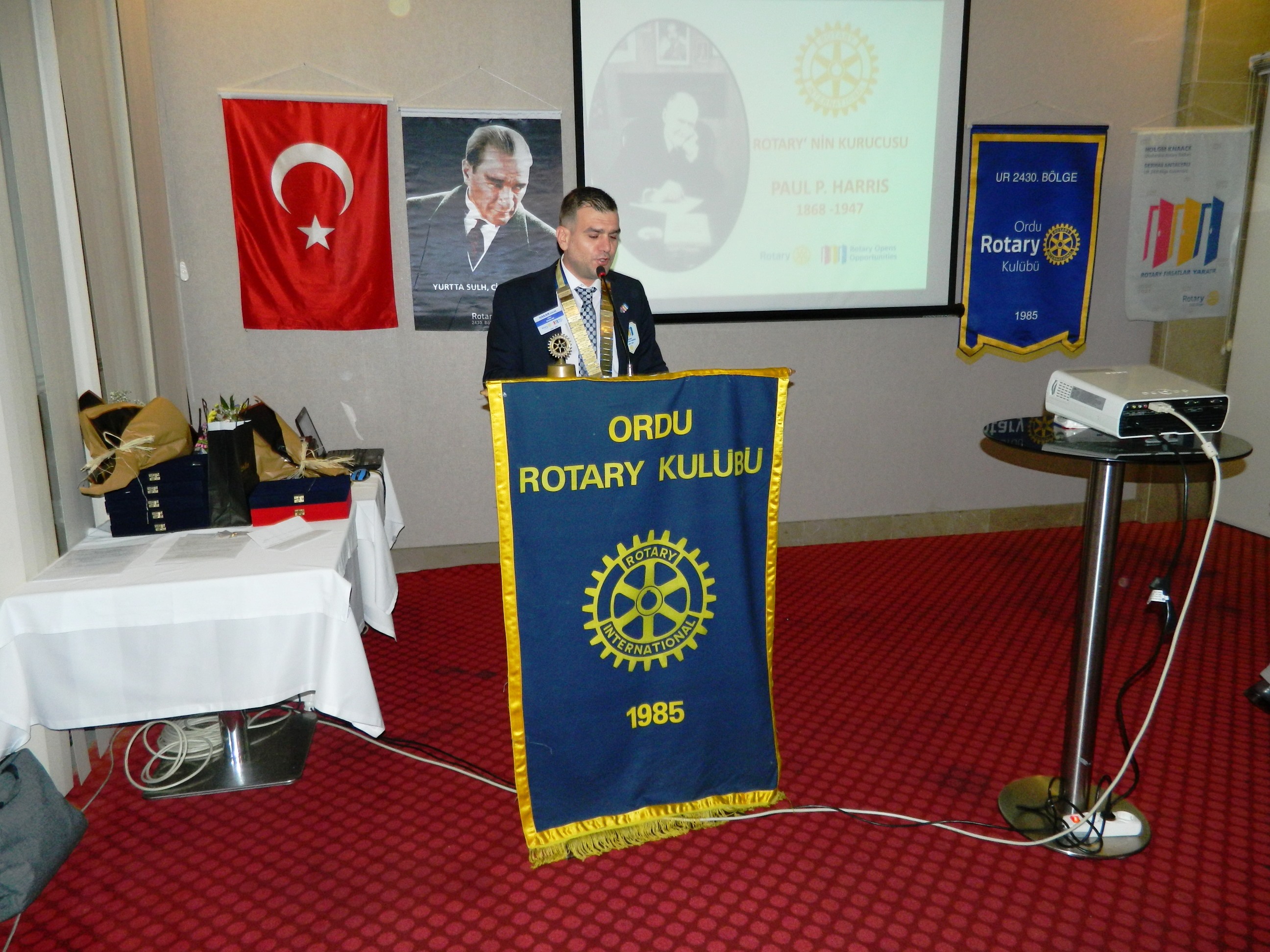 ORDU ROTARY KULÜBÜ BAŞKANLIK DEVİR TESLİM TÖRENİNİ YAPTI.