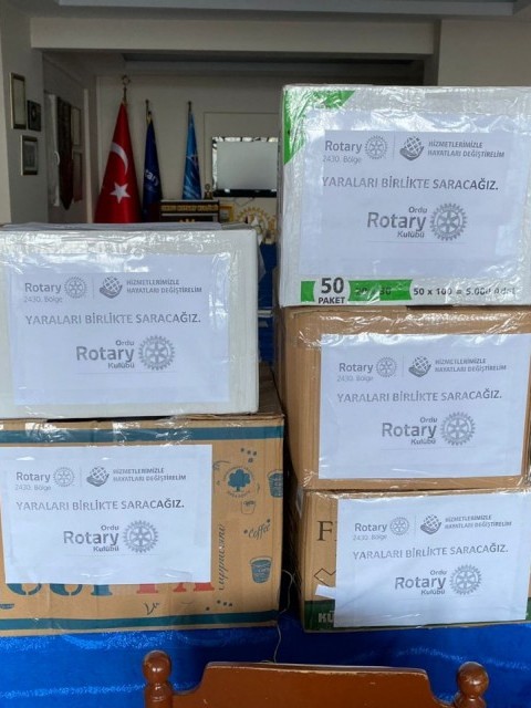 Ordu Rotary Kulübü tarafından Marmaris’teki afetzedelere yardım.