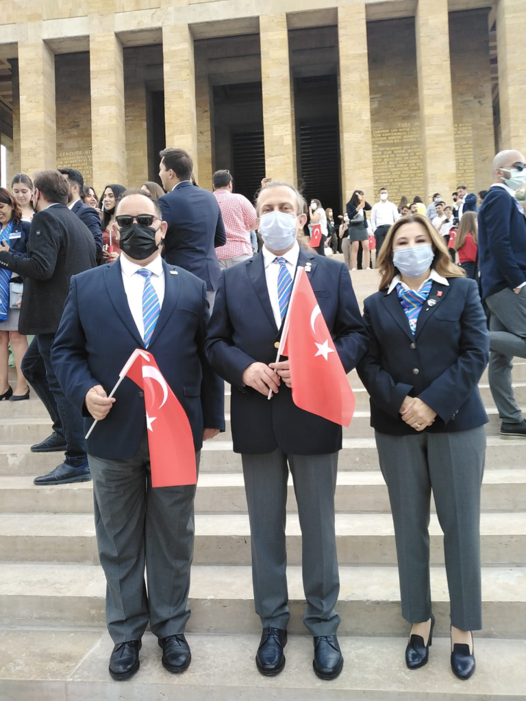 ASPENDOS ROTARY KULÜBÜ ANITKABİR ZİYARETİ