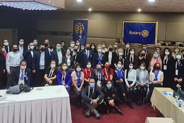 UR 2430 Bölge Üye Uyum Kampı