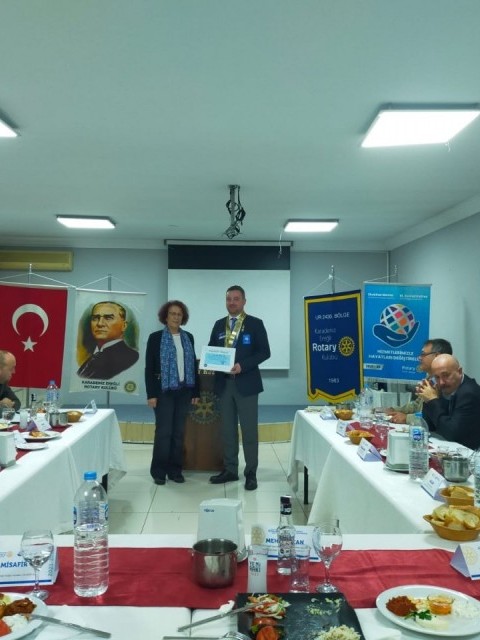 09.11.2021 – ÇYDD KDZ.EREĞLİ ŞUBE BAŞKANI AYNUR ÖNER KONUŞMACI KONUK OLARAK TOPLANTIMIZA KATILDI