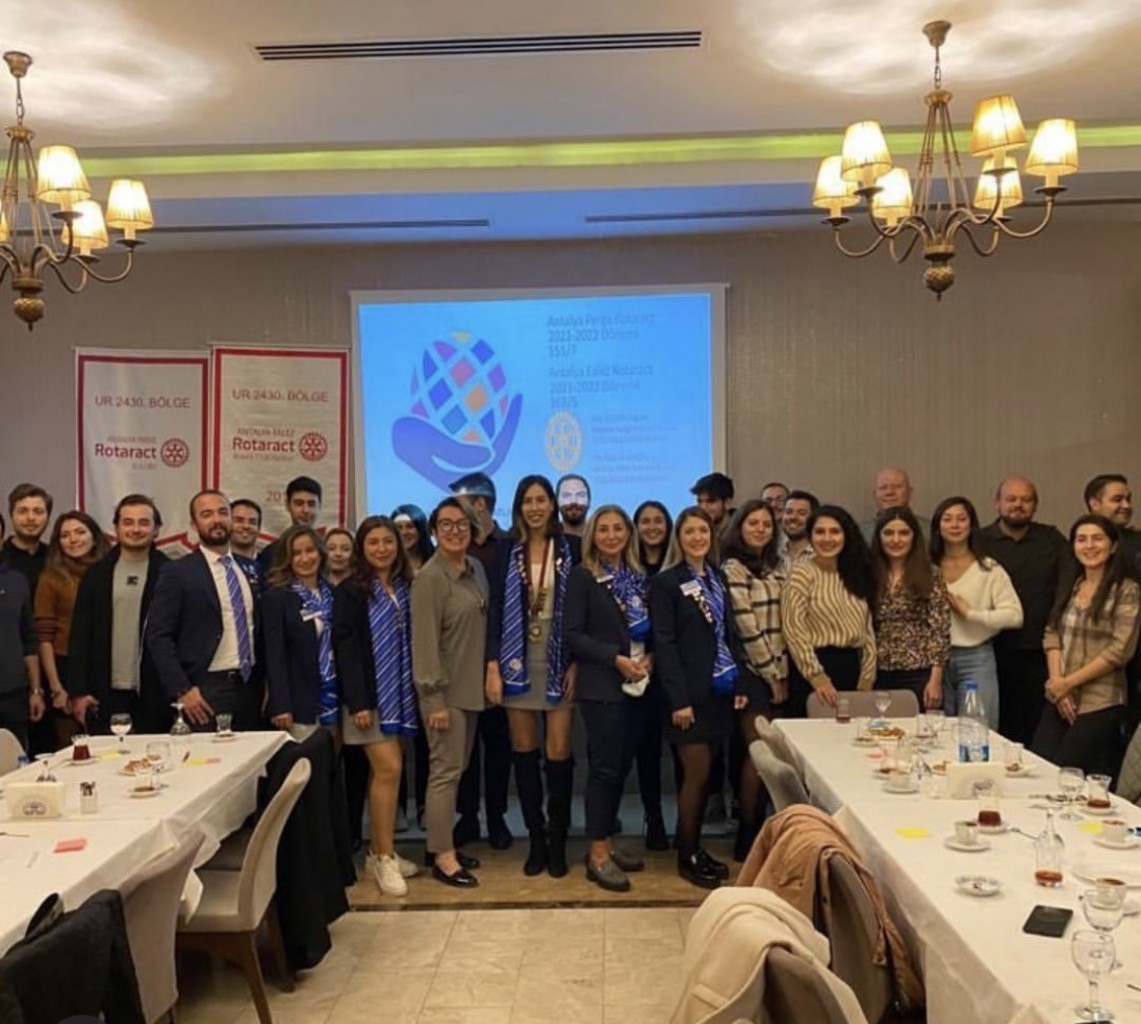 PERGE ROTARY KULÜBÜ, PERGE VE FALEZ ROTARACT KULÜPLERİ TOPLANTISINDA