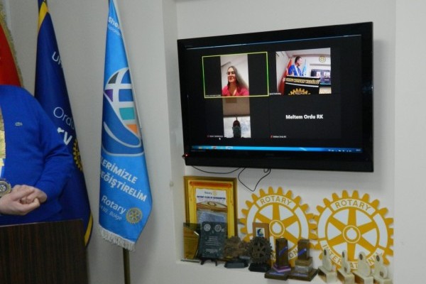ORDU ROTARAY KULÜBÜNÜN BU HAFTAKİ TOPLANTI KONUSU; BİSİKLETİN HAYATIMIZDAKİ YERİ OLDU.