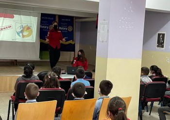 Eskişehir Gordion Rotary Kulübü  Çifteler Fatih İlkokulu'nda  Deprem eğitimi